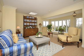 Family Room - Country homes for sale and luxury real estate including horse farms and property in the Caledon and King City areas near Toronto